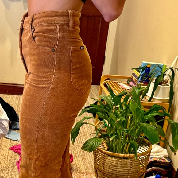 ROLLA’s East Coast Flare - Picture 2 of 4